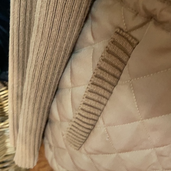 Caramel Jones New York Jacket with Drawstring Feat - Picture 7 of 12